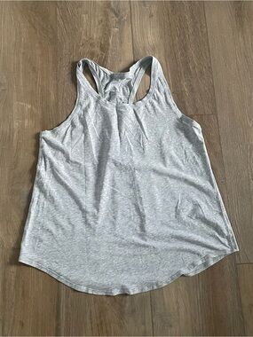 Lululemon Women's love Tank Top - Light Gray